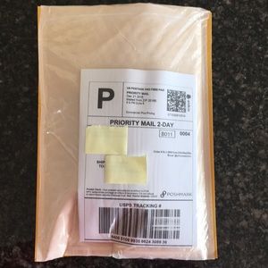 Your item is on its way!!!!